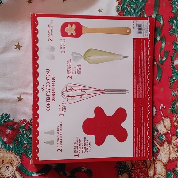 NEW! Celebrate It 9 PC Baking Kit - Picture 2 of 3